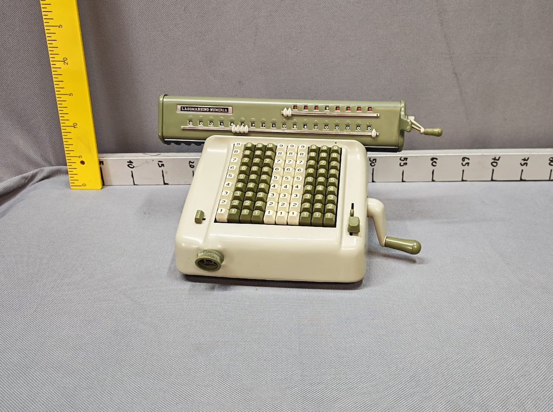 402074 Vintage Calculator - 1958
