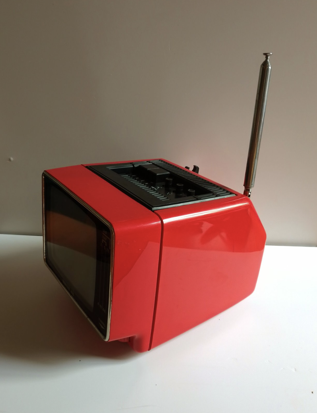 4937c